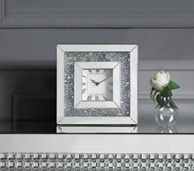 Load image into Gallery viewer, Noralie Accent Clock - Versatile Home